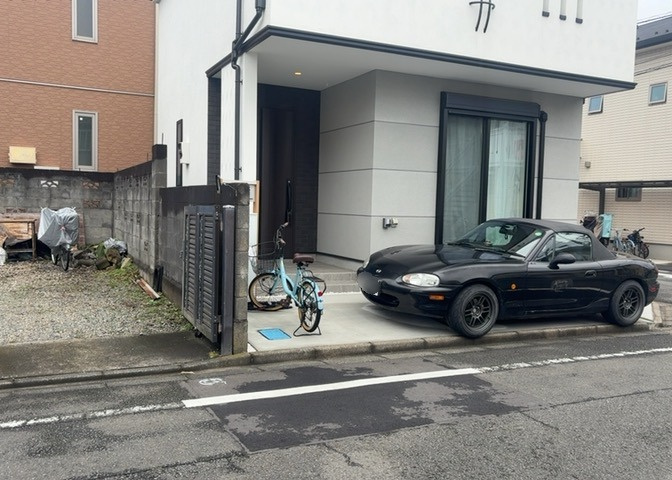 当然のことではありますが、オートロックやセンサーライト、ホームセキュリティーなどの防犯設備があれば、小さいお子様がいるご家庭も安心ですよね！まず物件購入の際は、防犯設備もチェックするようにしましょう。