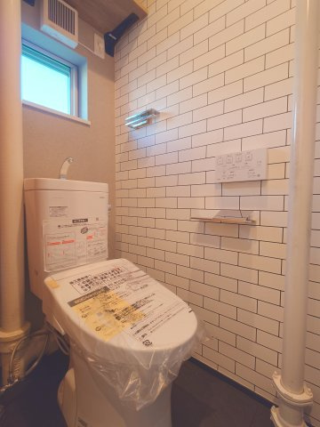 トイレ新規交換済み