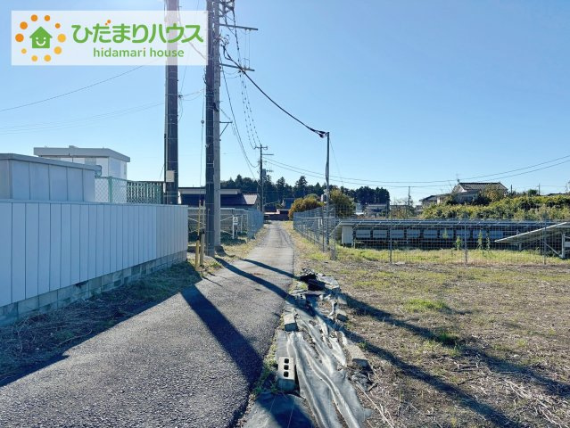 東側にも1.9ｍの認定外道路がございます。