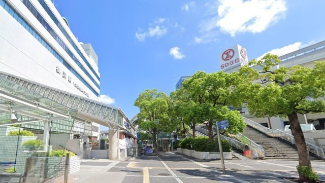 徒歩7分の「横浜」駅が最寄り駅になります♪