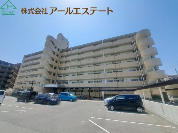 【日の出ハイツ JR「東姫路駅」徒歩4分の駐車場】