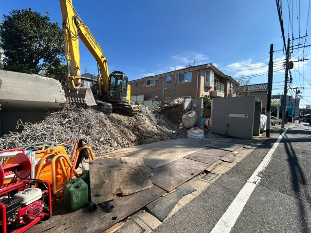 2026.10.09撮影　解体工事中　10月末更地予定
