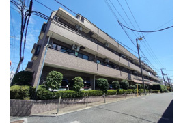 ライオンズコート市川の外観