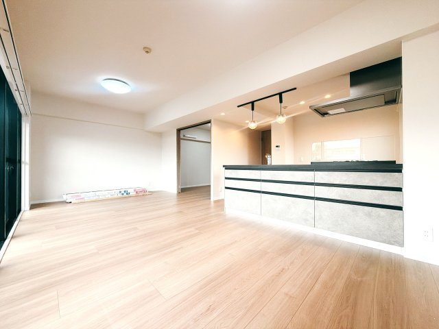 リビングの別角度になります♪