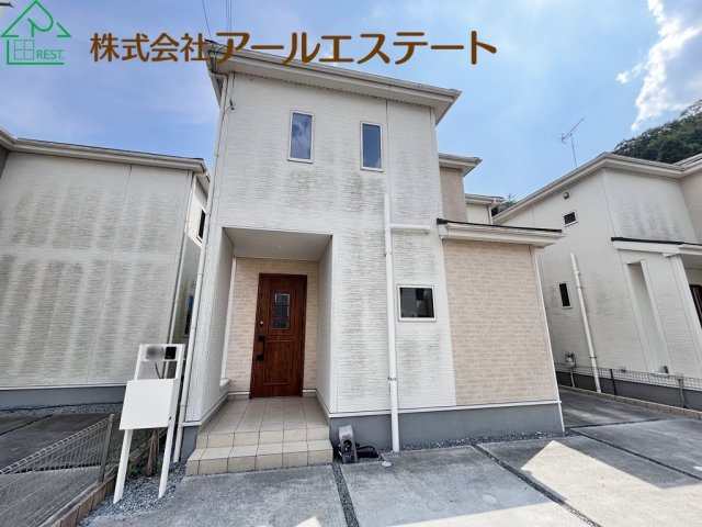 外観：328000667371