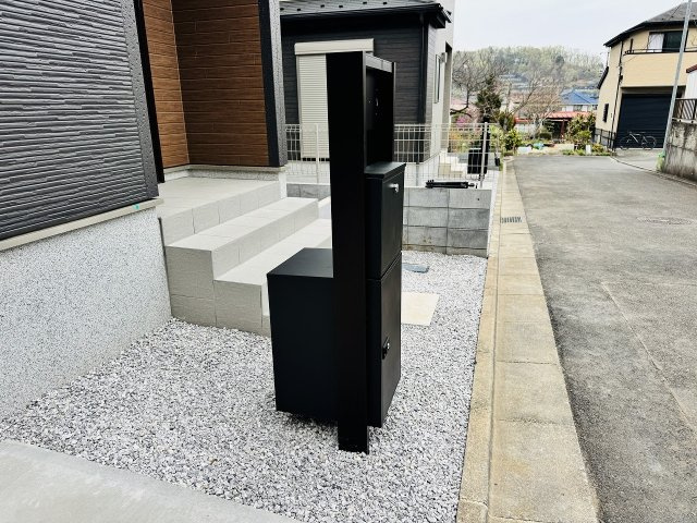 ～不在時の荷物受け取りに大変便利な宅配BOX～