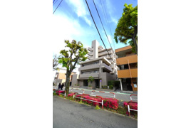 ステイツ戸田公園けやき通りの外観