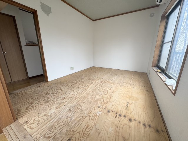 スタンダードな洋室です