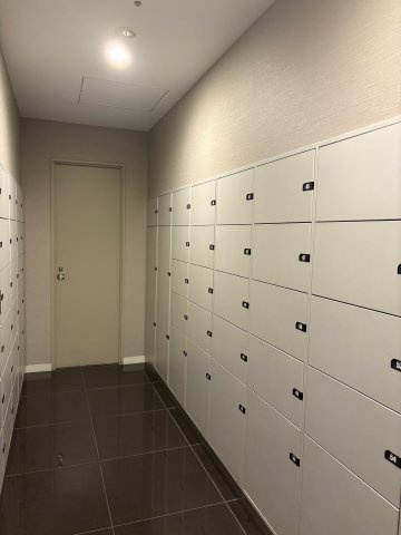 宅配ボックス