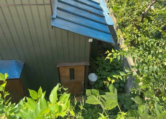 省エネ給湯器とは従来型の給湯器より熱効率が高く、少ない燃料でたくさんのお湯を沸かすことが出来る高効率な給湯器のことを指します。また、省エネ給湯器には種類があり、利便性や効果なども様々です。