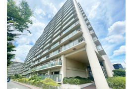 コスモシティ森林公園弐番館の外観