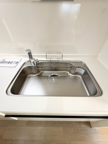 お手入れ楽々ステンレスシンク。