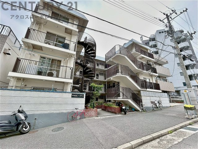 RC造4階建て