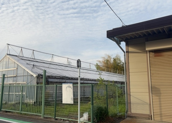 眺望を気にして物件を探す場合、前面に建物が建っていないか現地で確認しましょう！前面に建物があると景色はもちろん、日当たりや風通しにも影響が出てきます。住んだ時のことを想像しながら現地見学をしましょう。