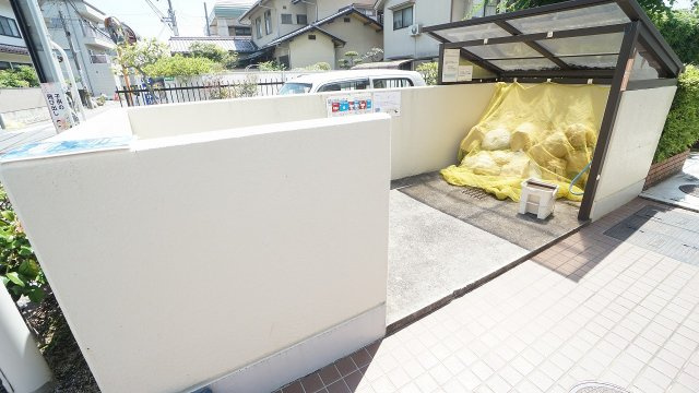 ゴミステーション