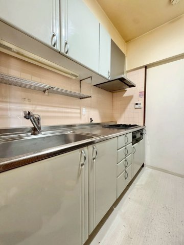 【エルシティ草津壱番館のキッチン】