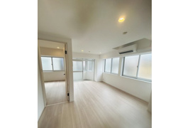富士見台マンションの居間