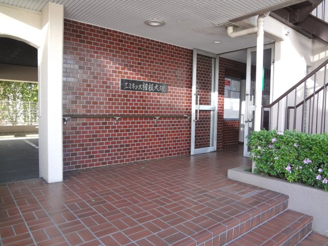 パパとママが大切なお子様をいつも身近に感じられる安心の子育て環境の立地になります。