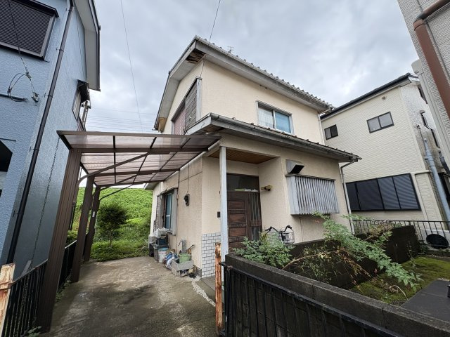 建築条件なし・お好きなハウスメーカーで建築可能です！当社建築士による無料のプラン作成承ります。