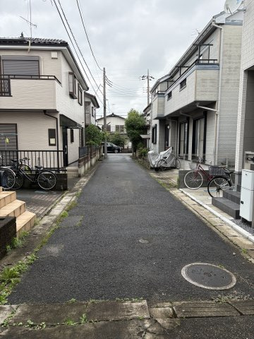 土地面積約27坪・自由設計で夢のマイホームはいかがでしょうか。教育・商業施設が充実した住環境です。