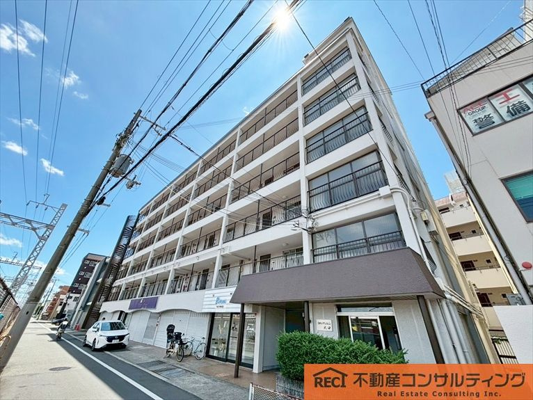 外観：328000621394