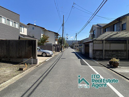 前面道路含む現地写真