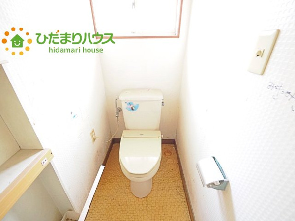 【筑西市幸町3丁目 中古戸建のトイレ】