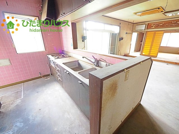 【筑西市幸町3丁目 中古戸建のキッチン】