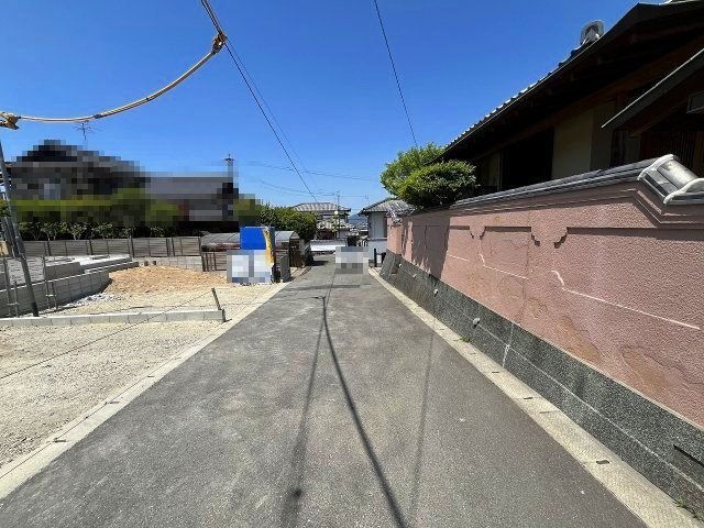 現地写真。前面道路です。