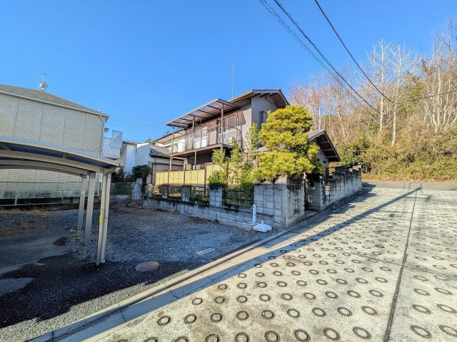 ～北西側2.9ｍ・北東側5ｍ道路に面しています～