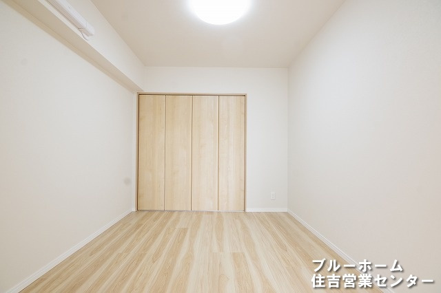 約5帖の洋室です！お隣のLDKと繋げて大きな空間として使用頂けます！
