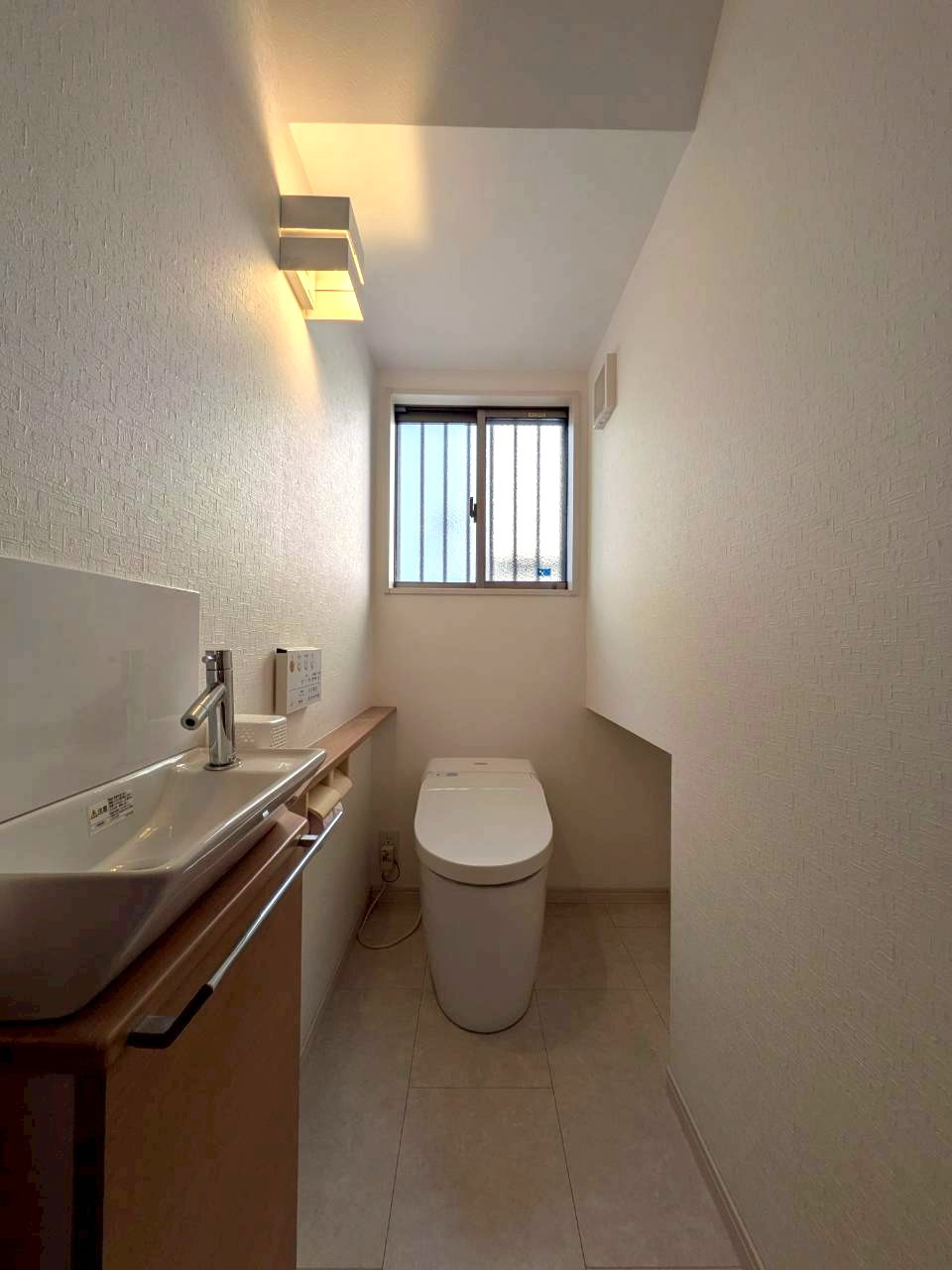 トイレは手洗い付き♪