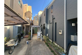 世田谷区三宿２丁目　中古戸建ての外観
