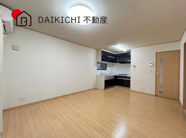 ※掲載写真はCG加工により残置物を除去したイメージです。現況を優先とします。