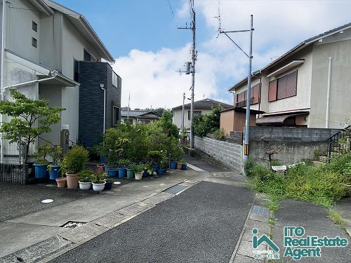 前面道路含む現地写真