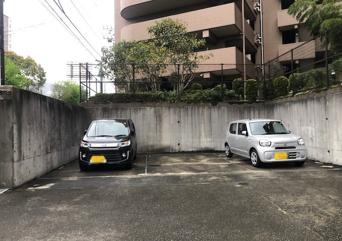駐車場の広さは是非現地でご確認下さい。　