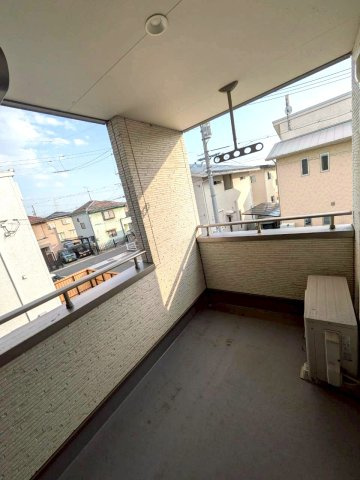 南向きのバルコニーで　日当たり良好です