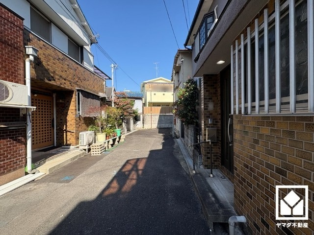 阪神電鉄本線「武庫川」駅まで徒歩約10分の立地。毎日の通勤・通学だけでなく、休日のお出かけまで利便性に優れています。