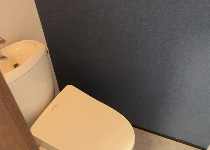 トイレは大きさや形、機能、抗菌性などが異なる多種多彩なタイプが各メーカーから出ています。それぞれに良さがあるため、事前にどういったタイプのトイレがいいのかをご家庭内で決めて、内見に行くといいでしょう。