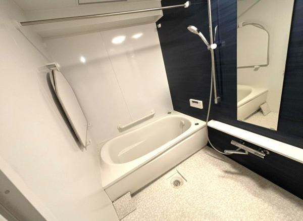 【レーベンスガルテン長池Ⅱの浴室】