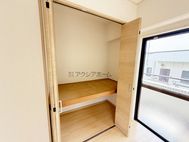 洋室　6.0帖　クローゼット