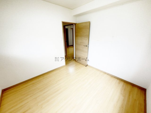 洋室　4.7帖
