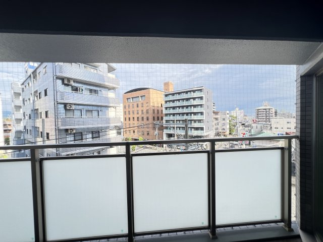 広々としたバルコニーです