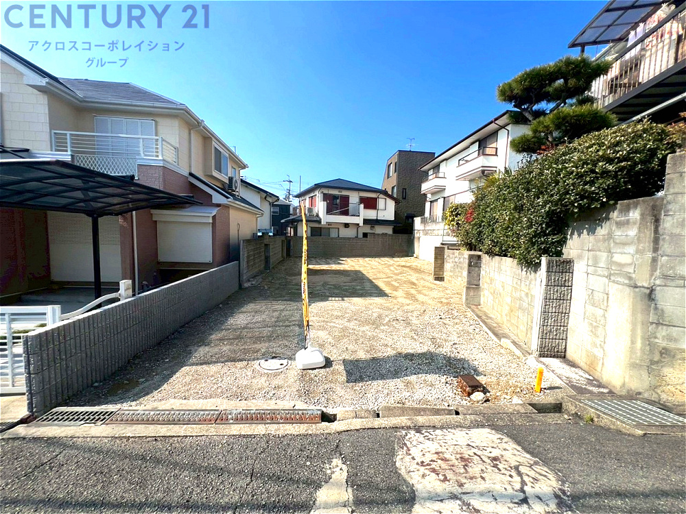 外観：327002137828