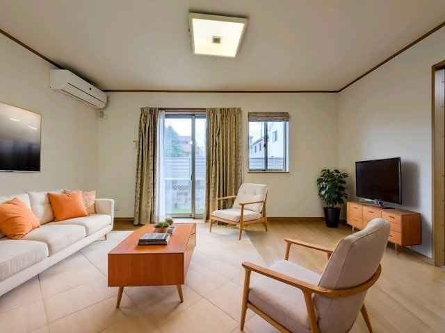 【Natural　Light】　◆陽当たりの良い空間◆　朝から夕方までやさしい光が広がる住空間。※家具等はCGによるイメージです。家具小物は販売価格に含まれません。