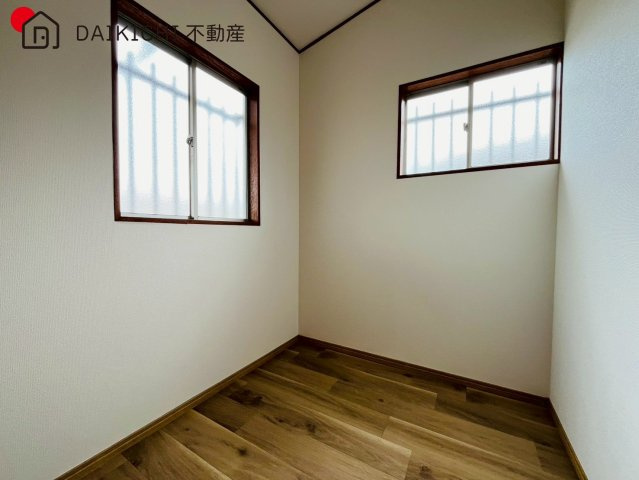 2階　納戸