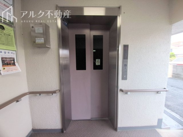 エレベーター