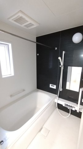 一日の疲れを癒すリラックス空間として快適な浴室