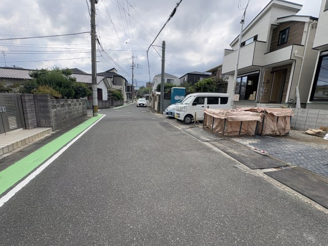 現地写真。前面道路です。