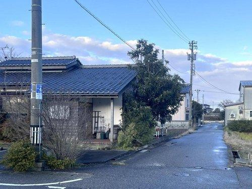 東道路